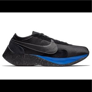 Nike MOON RACER QS.  Size 9